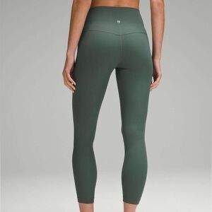 Lululemon ALIGN  Crop 23” Size 2